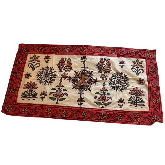 Indian Hand Embroidered Folk Art Floral Cotton Table Runner table top wall - Picture 1 of 15